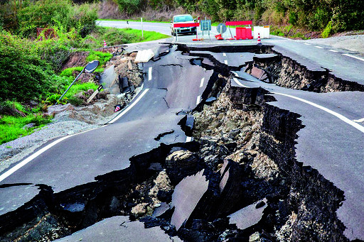 俄堪察加8.7级强震引发海啸，多国紧急应对！建筑安...